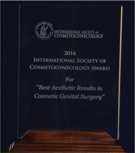 We are proud to announce Dr. Oscar A. Aguirre won the award for Best Aesthetic Results in Cosmetic Genital Surgery at the ISCG!